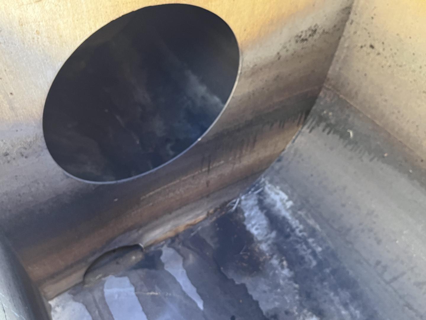 ./imagenes/INVOICE/2019/17385/PIPA PARA AGUA FREIGHTLINER M2 (38).JPG